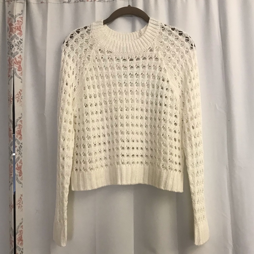 3/$25 Forever 21 XS White Chunky Sweater Knit